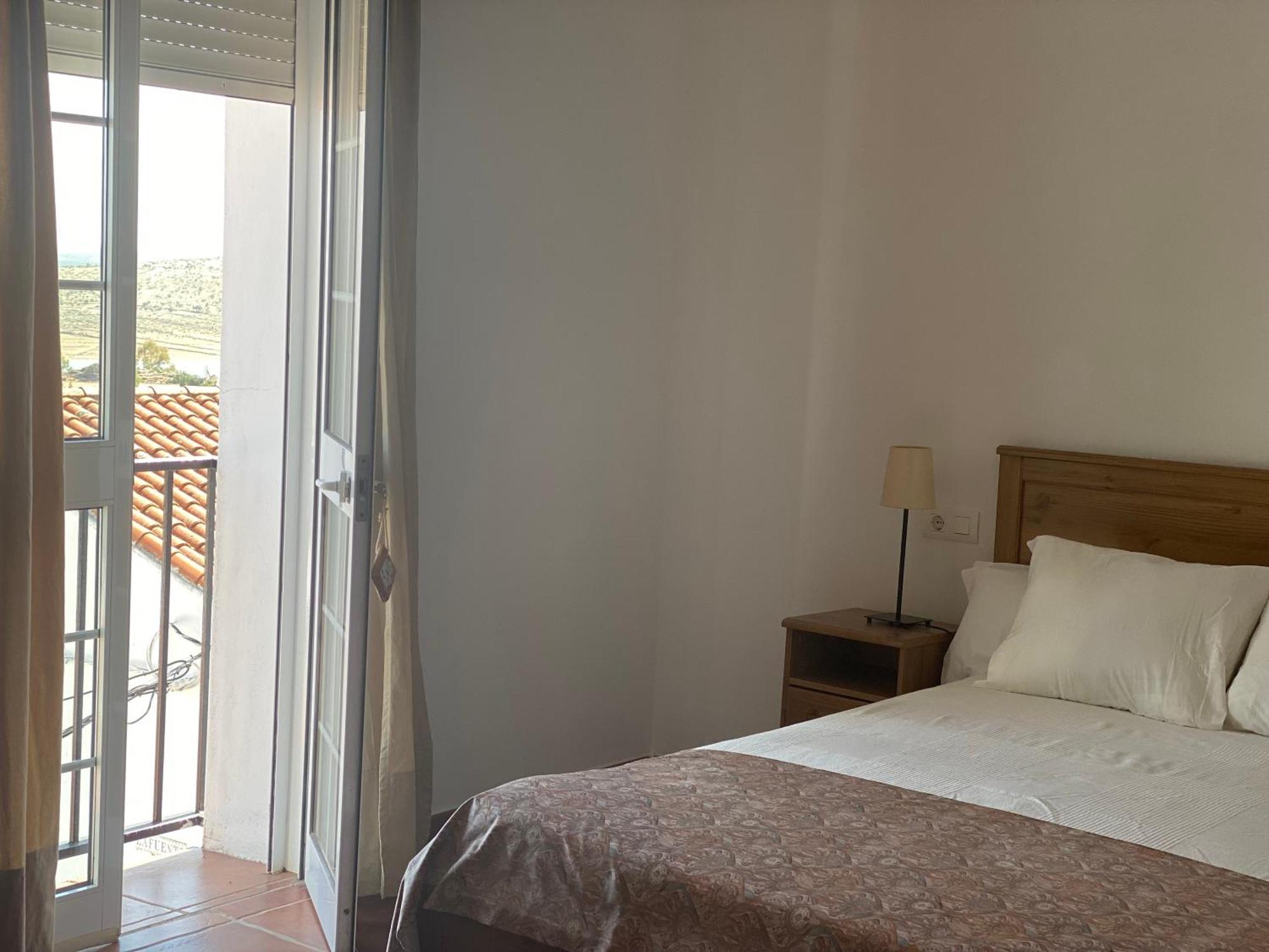 El Balcon De Alange Bed & Breakfast ภายนอก รูปภาพ